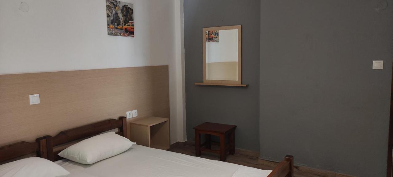 Valachis Apartment *