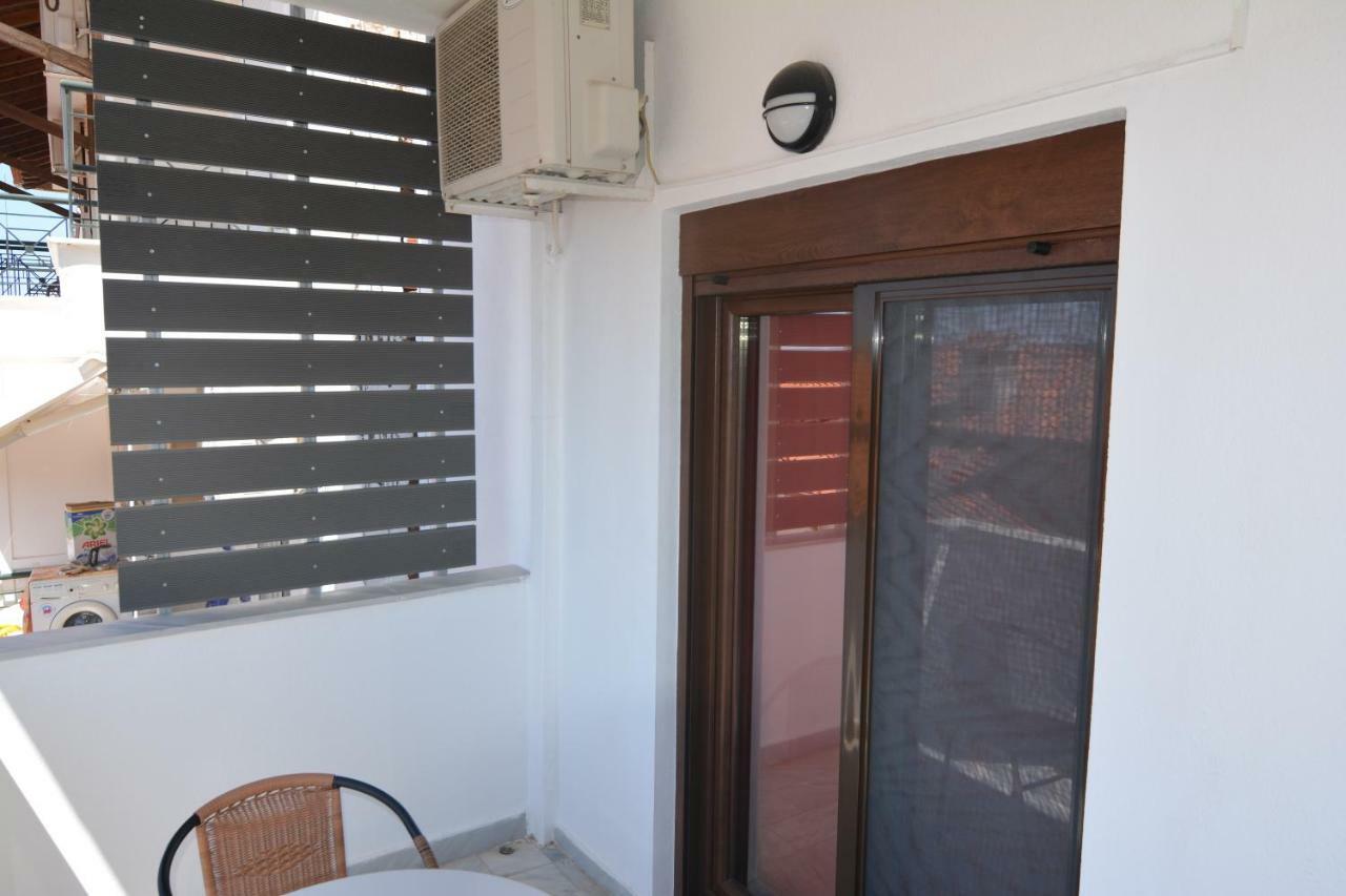 Valachis Apartment *