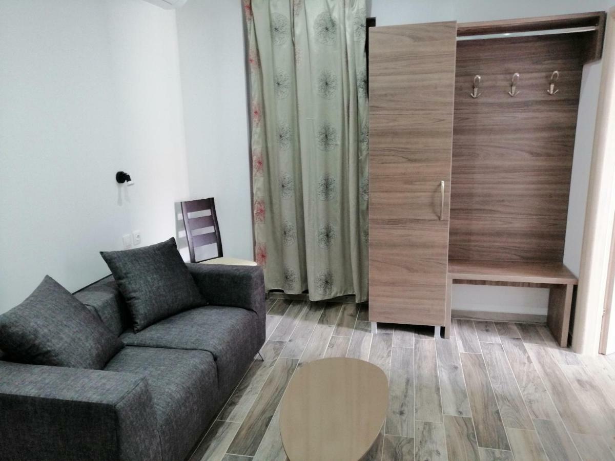 Valachis Apartment